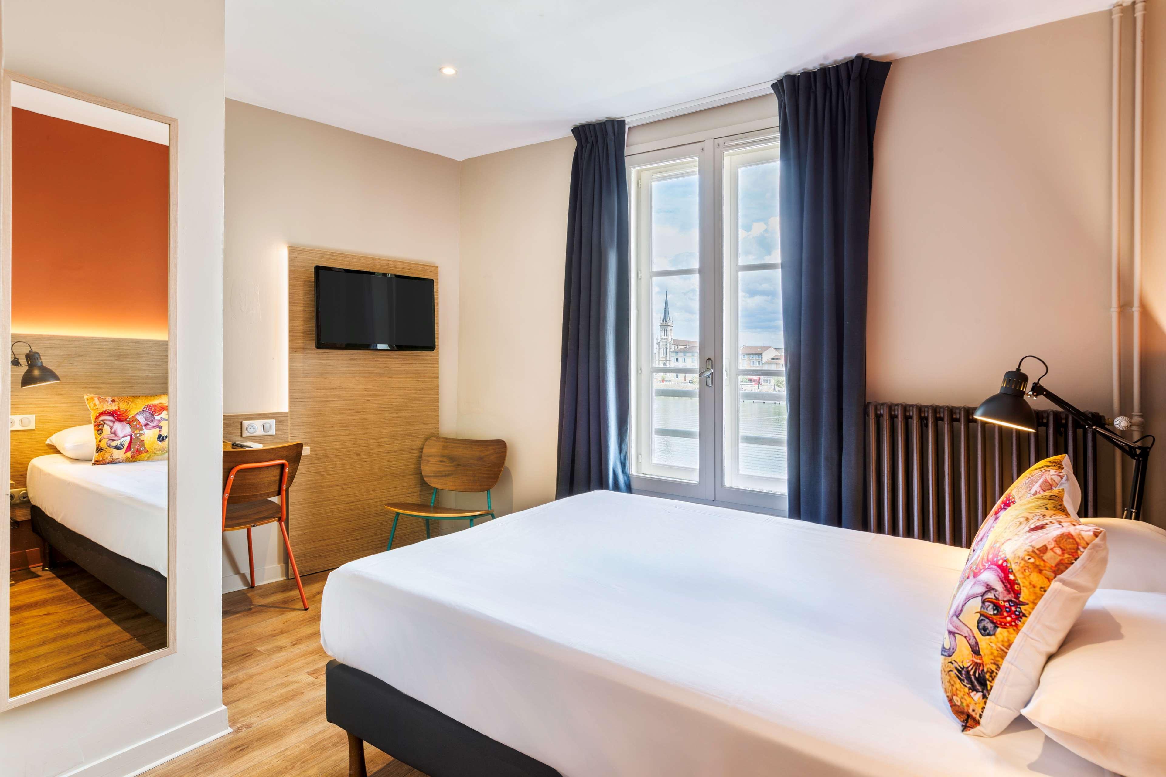 Hotel Du Nord Макон Экстерьер фото