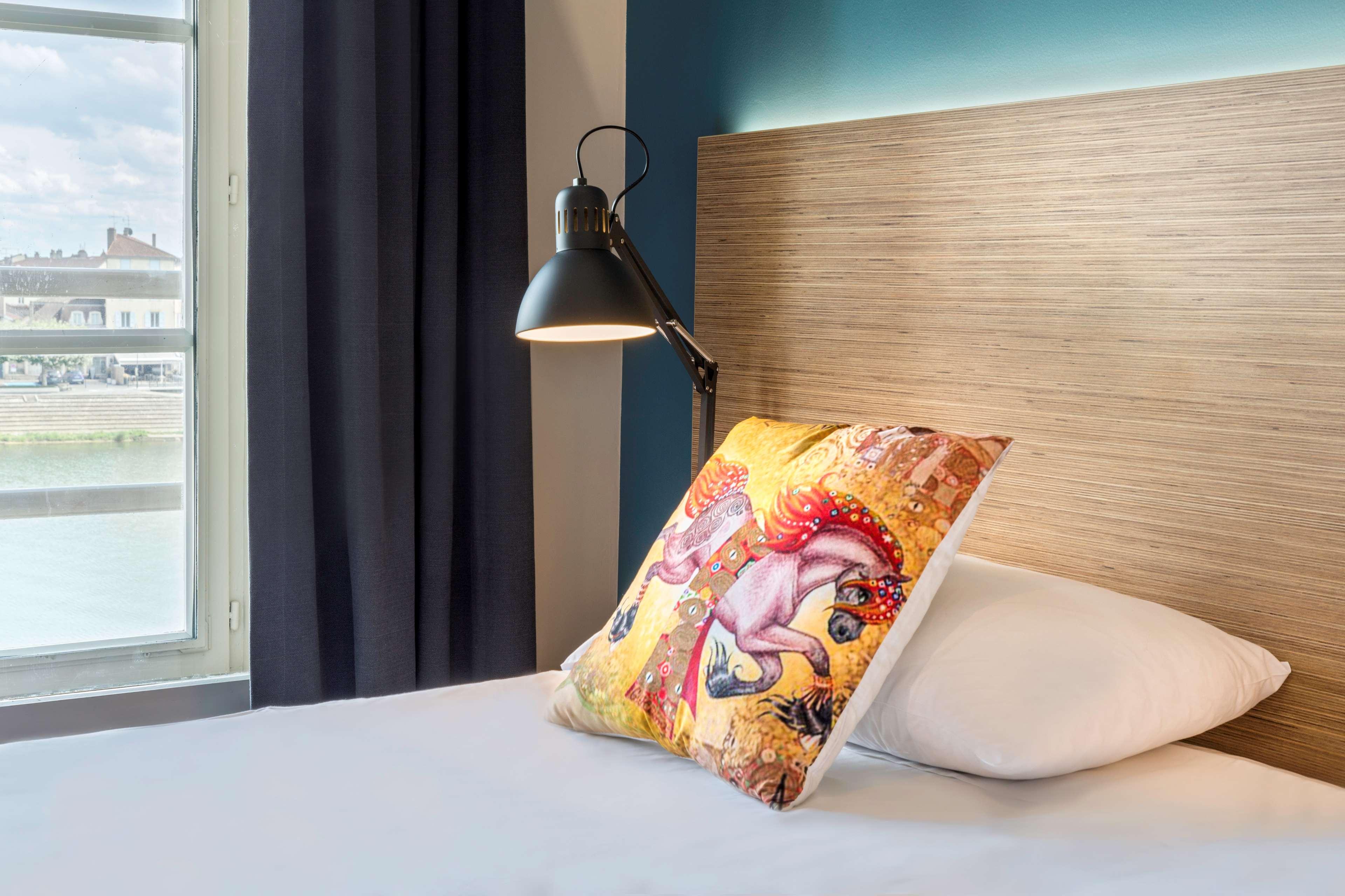 Hotel Du Nord Макон Экстерьер фото